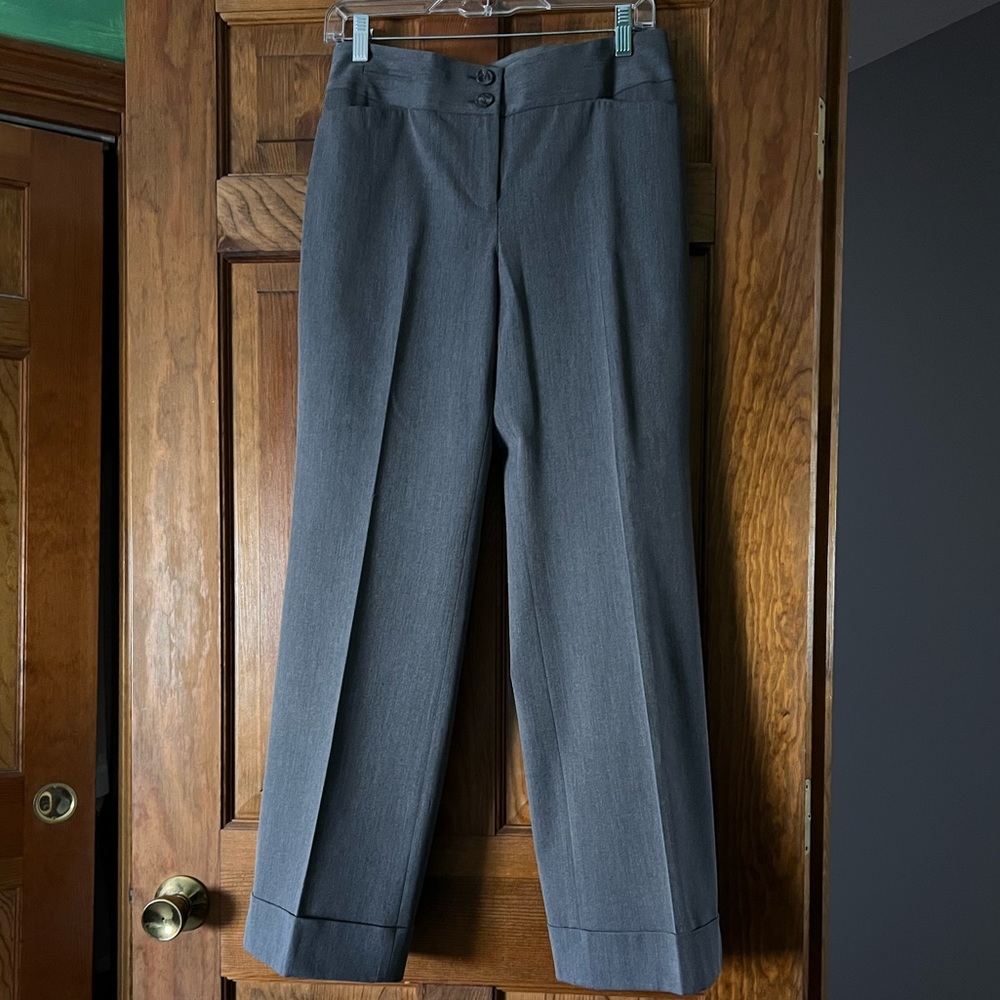 Ann Taylor LOFT - Dress Pants fully lined - GRAY - Size 6P - New Without Tags